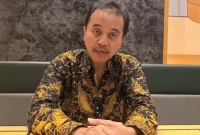 Eks Menpora, Roy Suryo. (YouTube/@indonesiamajubersamaa)