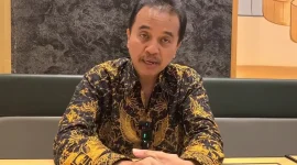 Eks Menpora, Roy Suryo. (YouTube/@indonesiamajubersamaa)