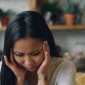Ilustrasi seorang perempuan sedang mengalami anxiety disorder. (Foto: Pexels)