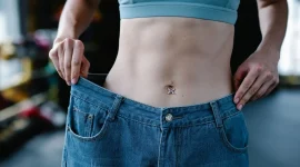 Ilustrasi seorang perempuan sedang menjalani program diet. (Foto: Pexels)