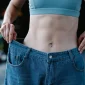 Ilustrasi seorang perempuan sedang menjalani program diet. (Foto: Pexels)