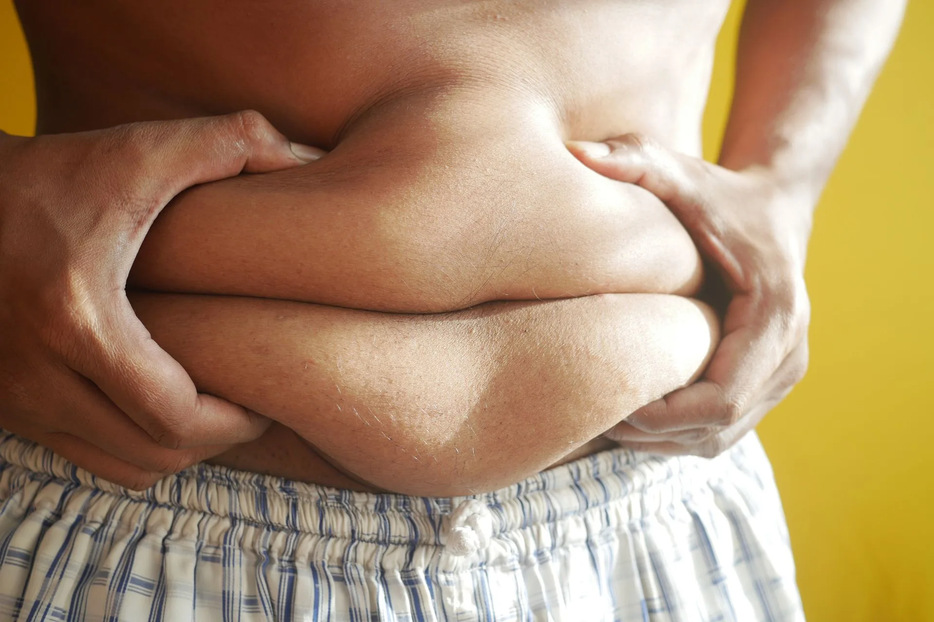 Ilustrasi perut buncit. (Foto: Pexels)