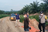 Polres Simalungun Temukan Jenazah Nenek Hermin Lasih Silalahi Membusuk di Parit Perkebunan Sawit. (Dok. Polres Simalungun)