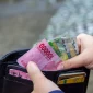 Ilustrasi uang rupiah di dalam dompet. (Foto: Pexels)