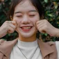 Ilustrasi smiling depression. (Foto: Pexels)