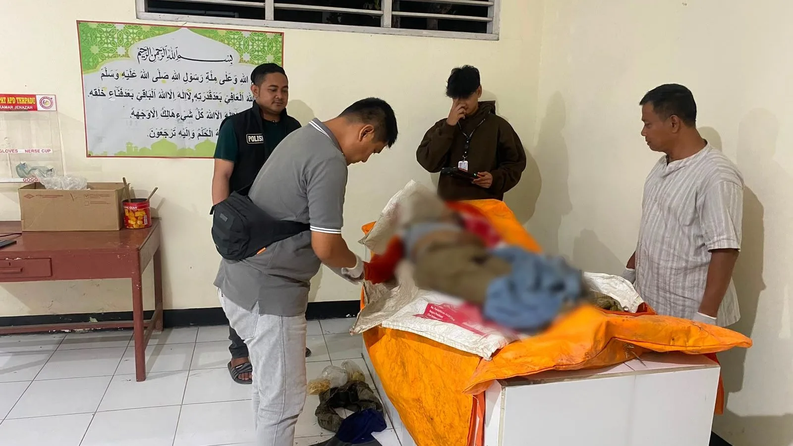 Pria Tanpa Identitas Ditemukan Meninggal di Tepi Jalan Desa Luwungragi Brebes