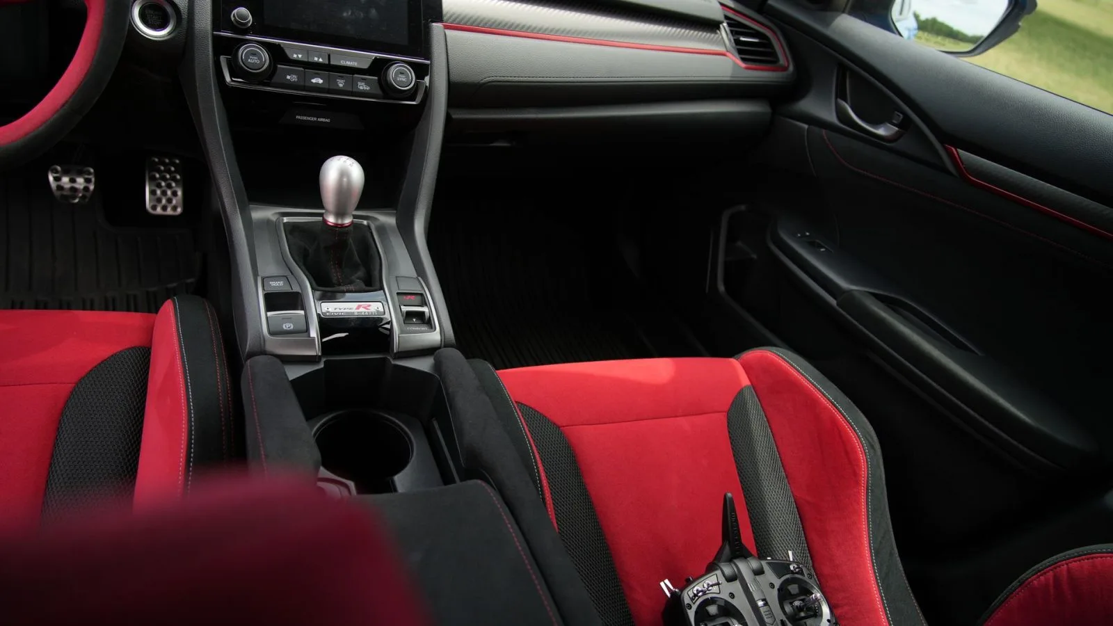 Ilustrasi interior mobil. (Foto: Pexels)