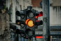 Ilustrasi lampu lalu lintas. (Foto: Pexels)
