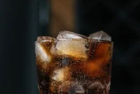 Ilustrasi minuman berkarbonasi tinggi. (Foto: Pexels)